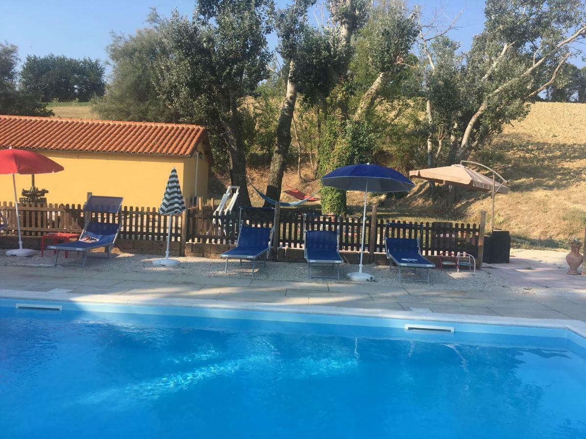 Agriturismo Fattoria Del Colle Iesi Εξωτερικό φωτογραφία